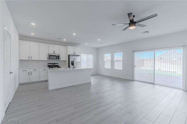 Foto del edificio - 9952 Oliver Hls Ave