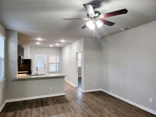 Foto del edificio - Beautiful Home in Cibolo