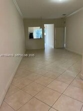 Building Photo - 55 SW 16th Ave