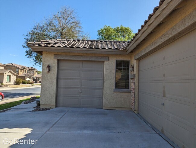 Building Photo - 3 br, 2 bath House - 2135 E Grand Canyon Dr