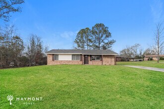 Building Photo - 2925 Audubon Pl