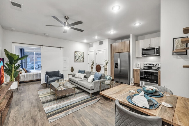 Interior Photo - Haven at the Gulch