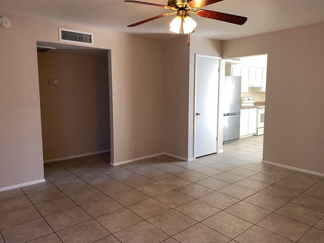 Building Photo - I-10 and Baseline, 3 bed, 2 bath, Patio home Fridge Included