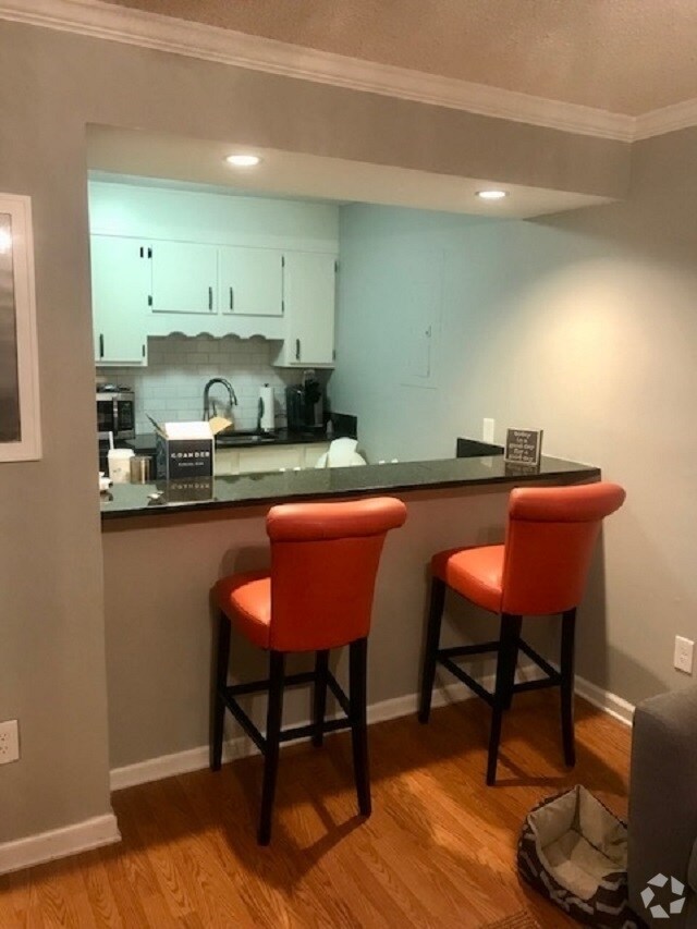 Redmont Park Argyle Houses for Rent with a Swimming Pool Birmingham