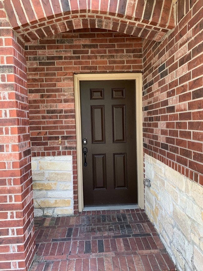 Foto del edificio - 18827 Cove Pointe Dr