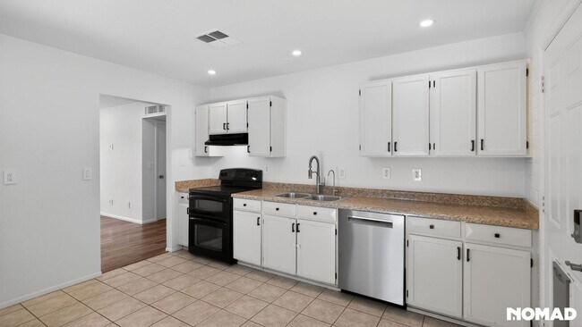 Foto del edificio - 1713 N Markdale