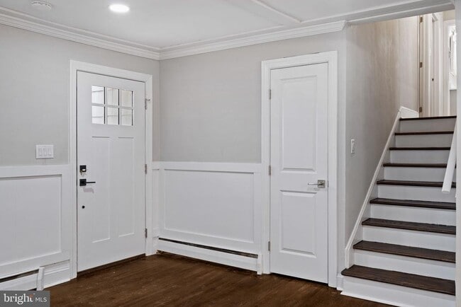 Building Photo - 383 Upper Gulph Rd