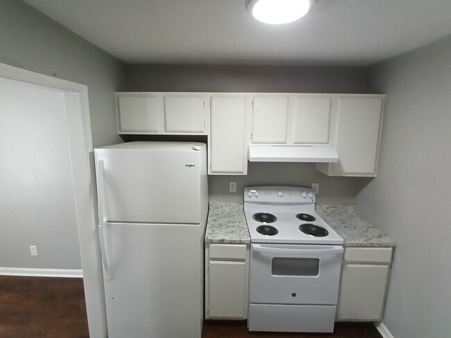 Building Photo - 16 Brianfield Cv