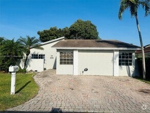 Building Photo - 3452 SW 113th Ct