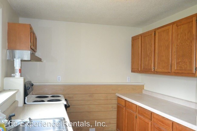 Foto del edificio - 2800 W McClellan St