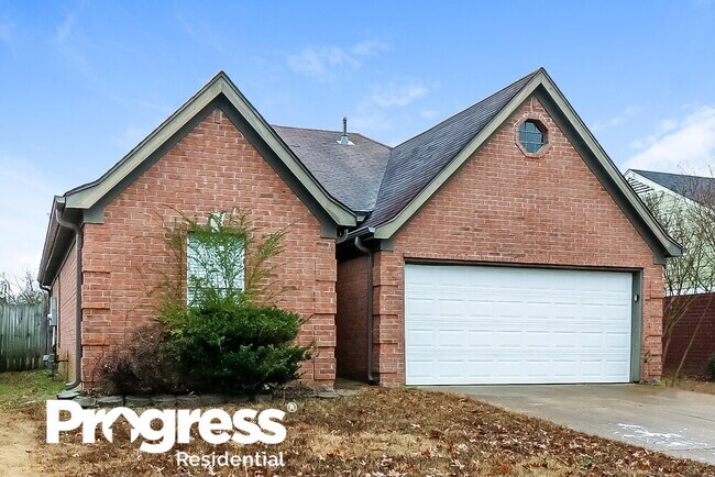 Building Photo - 7642 Fox Hunt Dr E