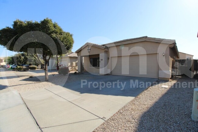 Foto del edificio - 14839 W Larkspur Dr