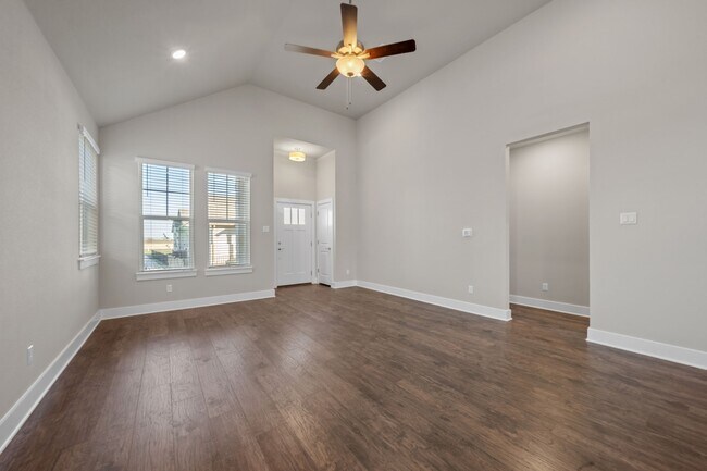 Foto del edificio - 217 Pinnacle Ln