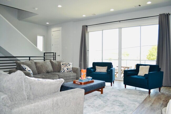 Foto del edificio - 3304 Cline St