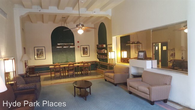 Foto del edificio - 5540 S Hyde Park Blvd