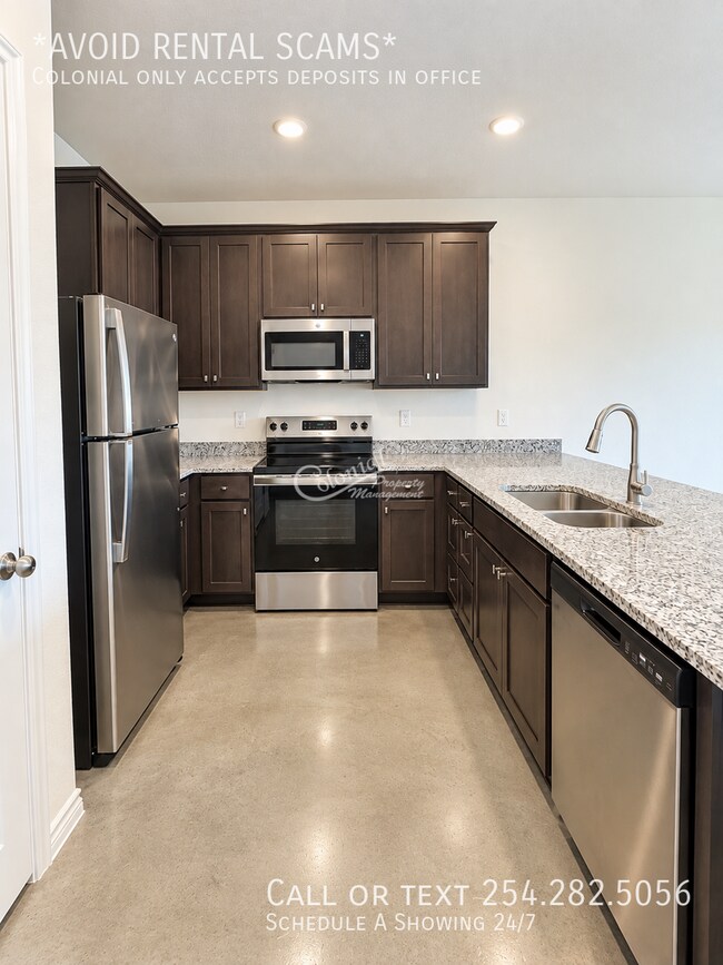 Building Photo - 1251 Concord Dr