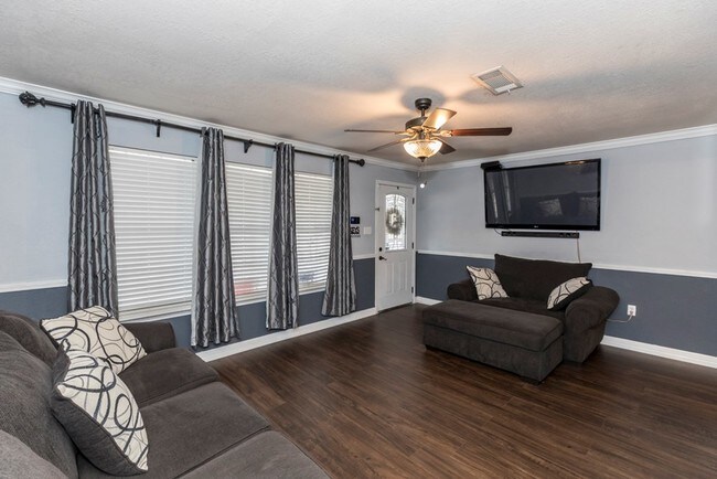 Foto del edificio - 920 S Village Creek Pkwy