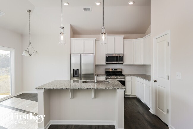 Foto del edificio - 901 Birchcrest Wy