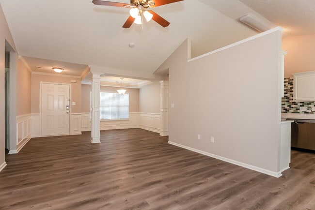 Building Photo - 13411 Philip Michael Rd