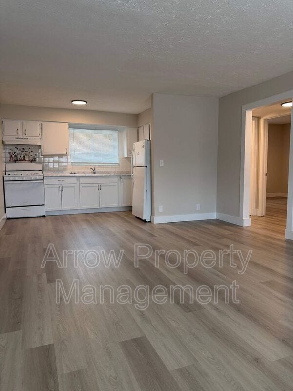 Building Photo - 5702 S St