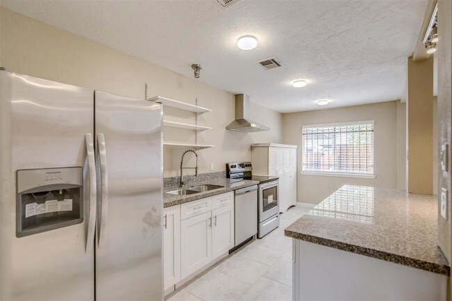 Foto del edificio - 7257 Cook Rd