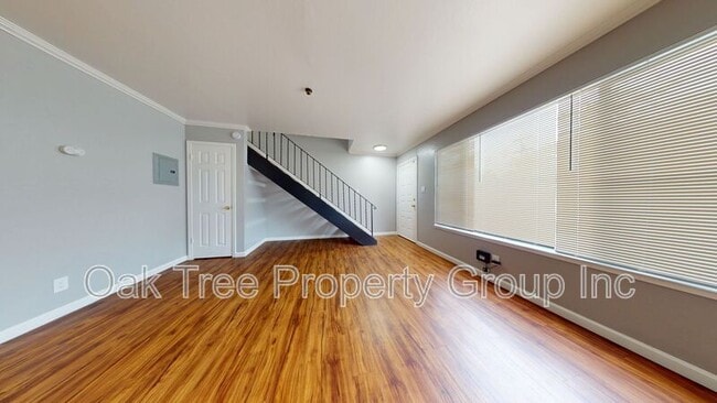 Building Photo - 623 F St