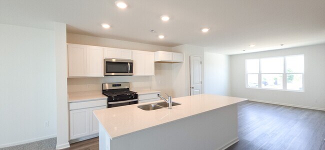Foto del edificio - 8769 W 108th Dr