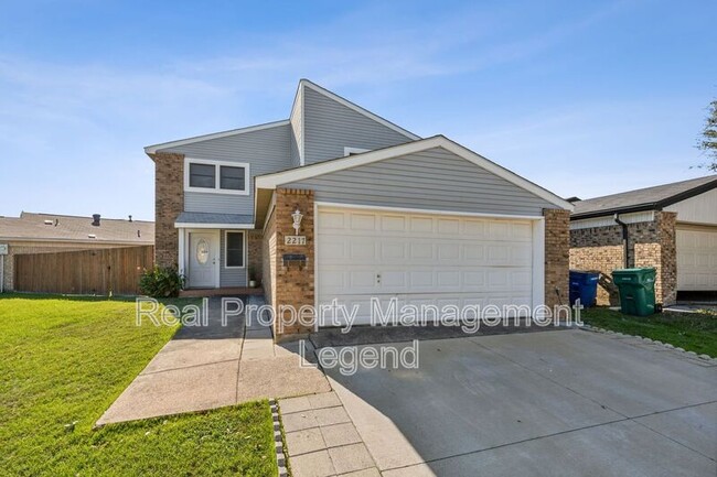 Foto del edificio - 2217 Spicewood Ln