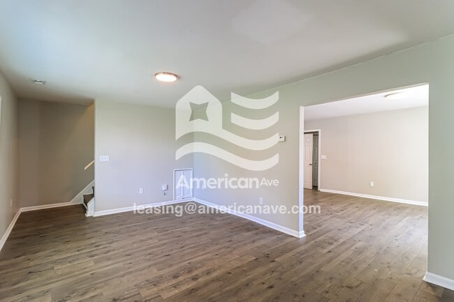 Building Photo - 23790 Tuscany Ave