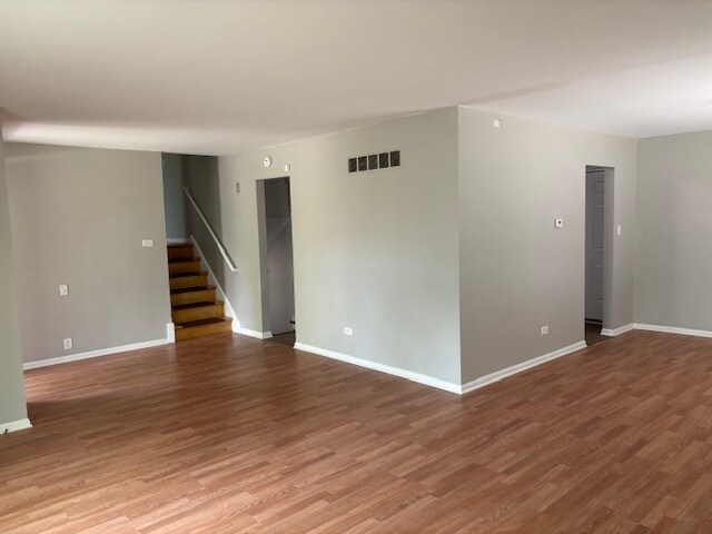 Foto del edificio - 448 N Kenneth Ct