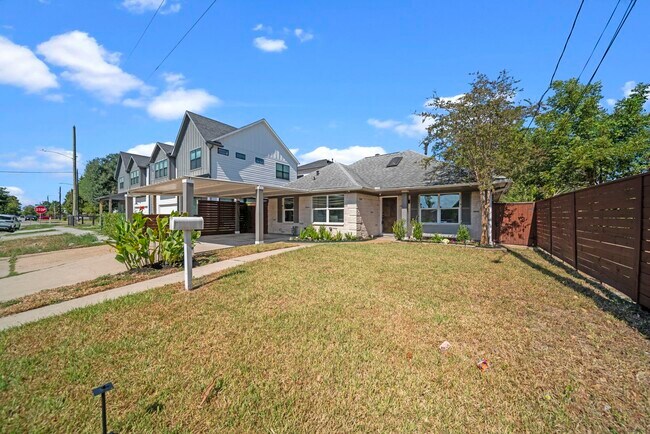 Foto del edificio - 1109 Moody St