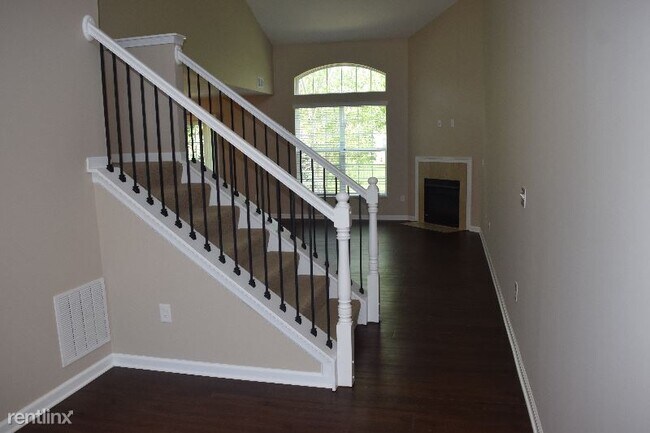 Building Photo - 3 br, 3 bath Condo - 78 Lakes at Cheshire Dr.