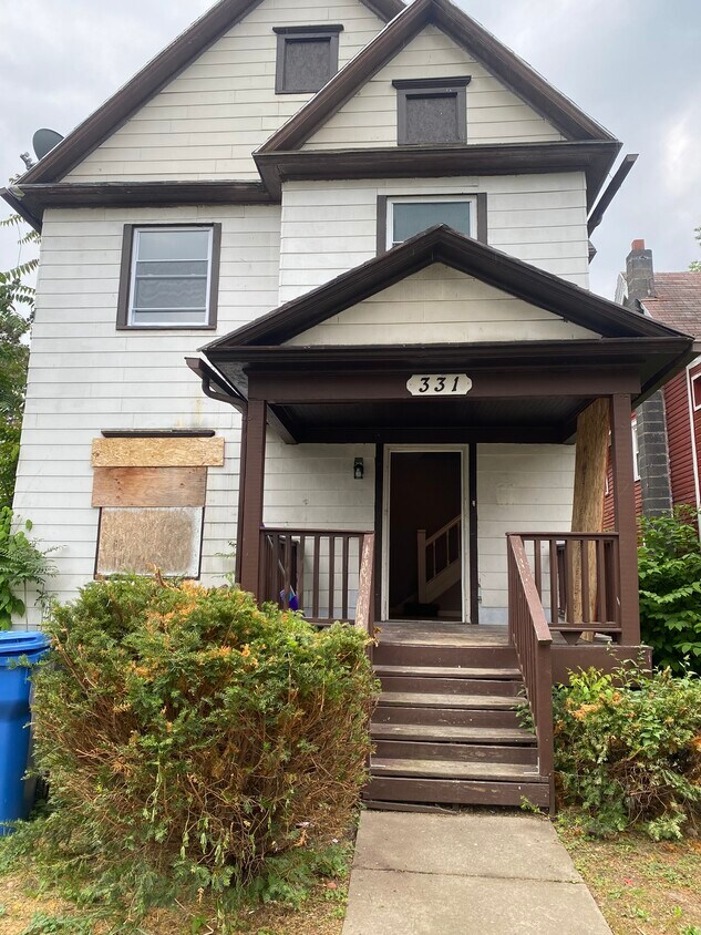 Foto principal - 331 Reynolds St