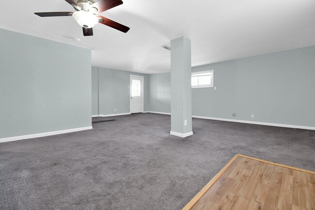 Building Photo - 4344 Broadhurst Dr