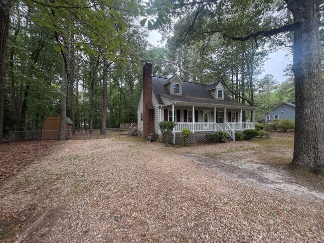 Foto del edificio - Beautiful cape cod style home