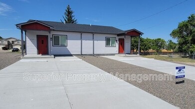 Building Photo - 3702 Rock Springs St