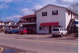 Primary Photo - 600 Walnut St