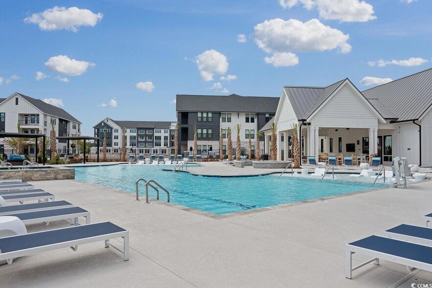 Foto principal - 331 Pickwick Dr