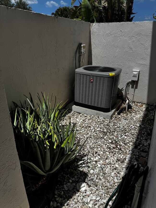 Foto del edificio - 7115 SW 42nd Ct