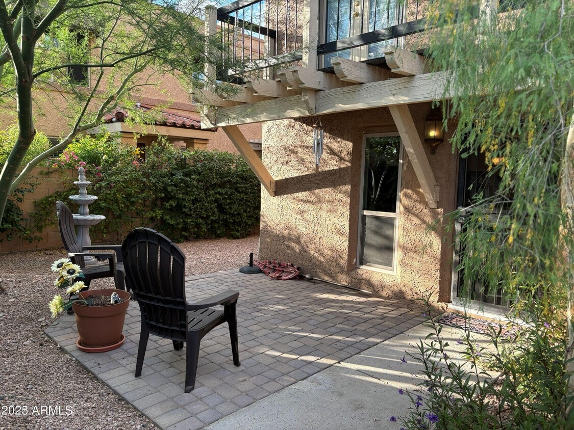 Foto principal - 10401 N 10th Pl