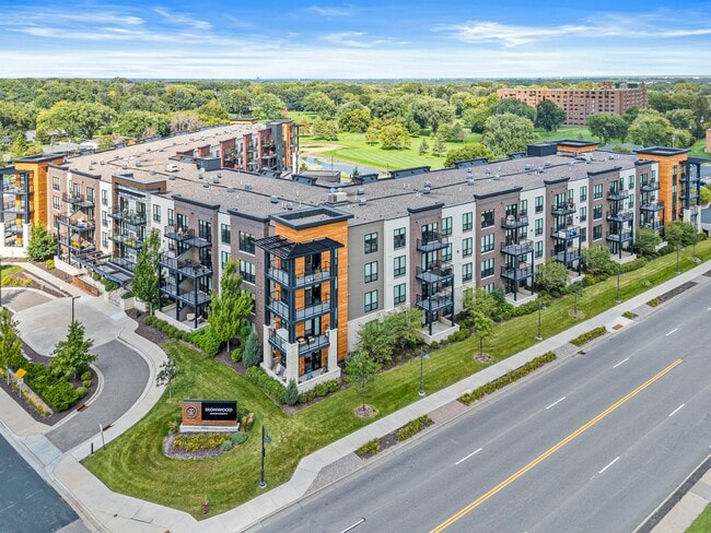 Building Photo - Ironwood