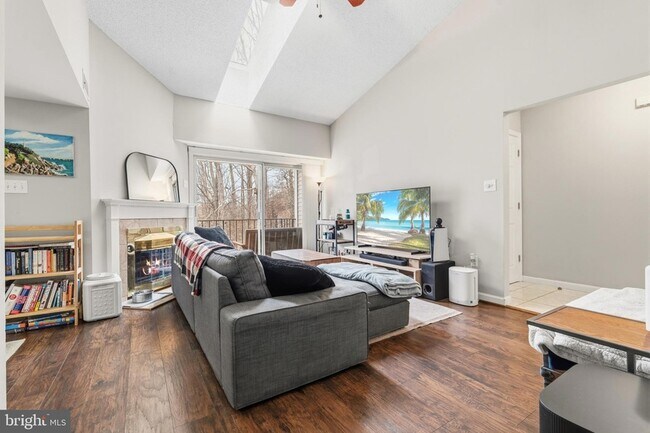 Foto del edificio - 12219 Stevenson Ct