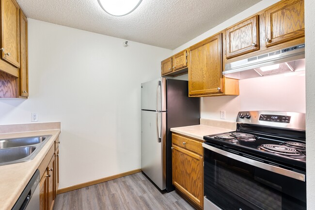 Woodland Park Apartments - Apartments in Anoka, MN | Apartments.com