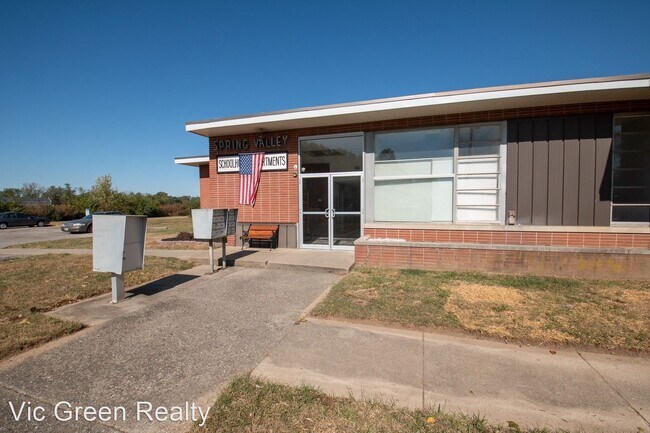 Foto del edificio - 1498 W Spring Valley Paintersville Rd
