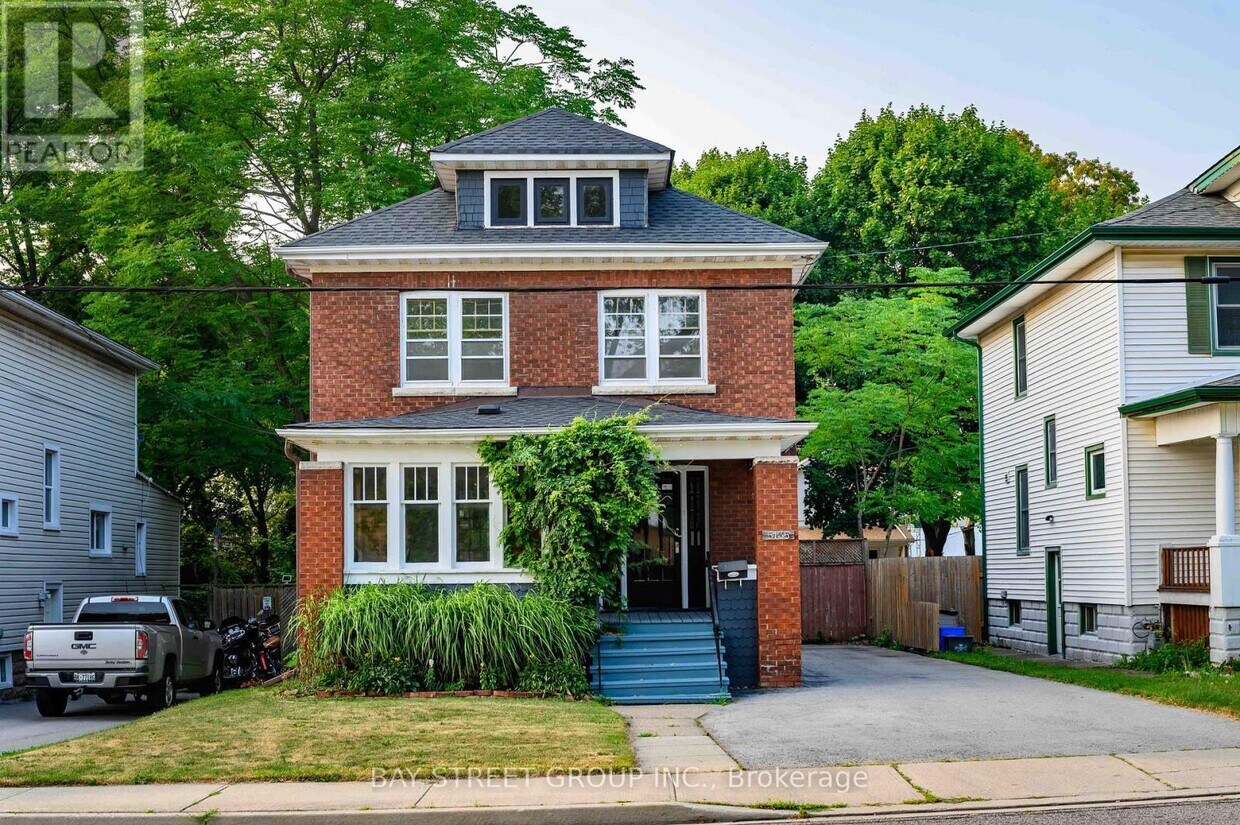 Photo principale - 5135 McRae St