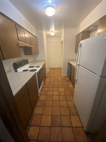 Building Photo - 7946 Habersham Ln