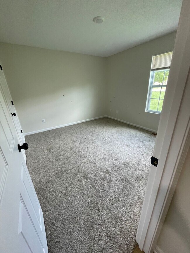 Foto del edificio - 1904-1906 Arlene Dr.