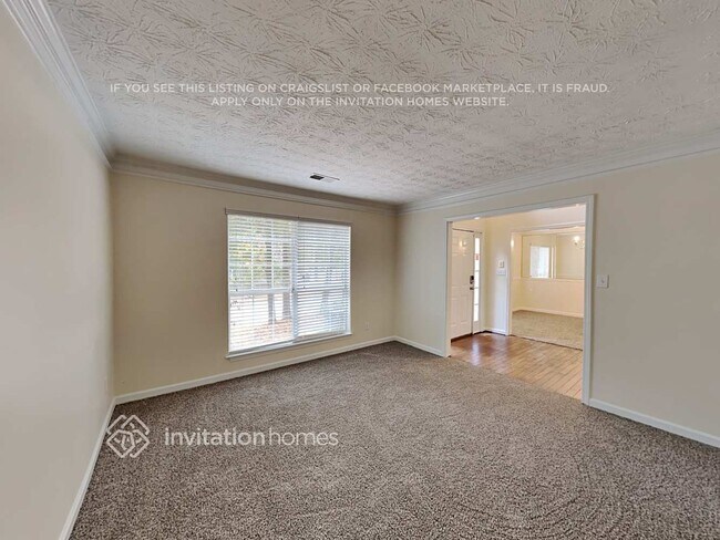 Foto del edificio - 1027 Shadow Lake Dr