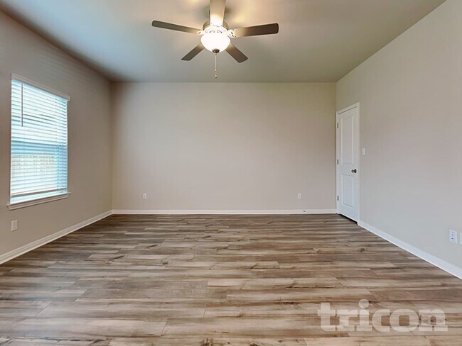 Foto del edificio - 11802 Copperstone Ave