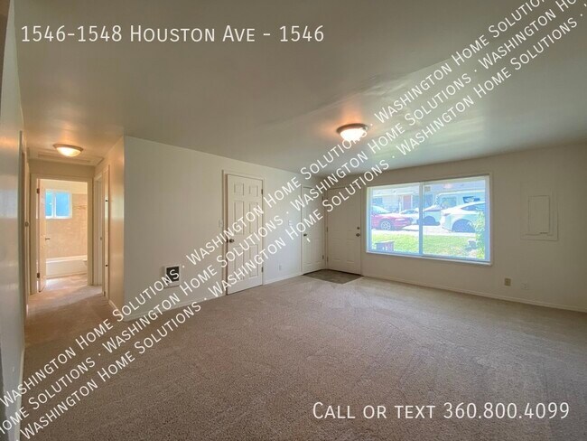 Photo - 1546-1548 Houston Ave-1546 Apartment